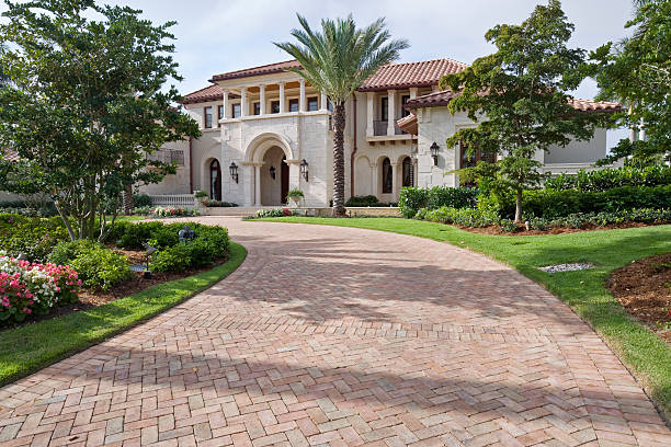 Best Best Driveway Pavers  in Pheasant Run, OH